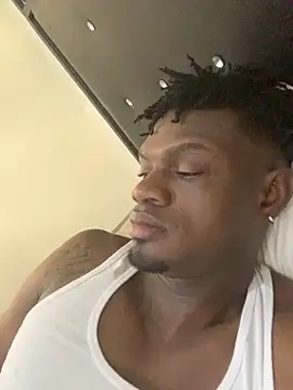 Snapshot of laperson chatting on 02-09-26, 11:58 laperson online show from 02-09-26, 11:58