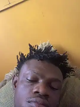 Snapshot of laperson chatting on 03-14-26, 12:54 laperson online show from 03-14-26, 12:54