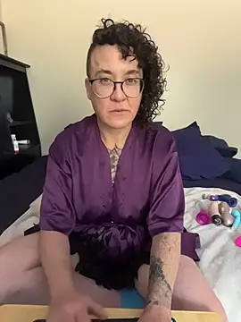 Snapshot of sareberr420 chatting on 11-29-25, 04:10 sareberr420 online show from 11-29-25, 04:10