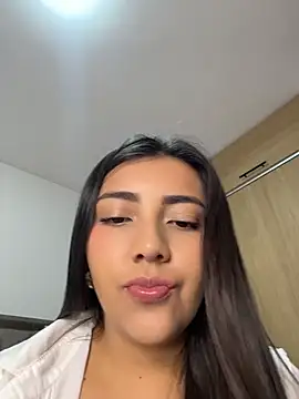 Snapshot of Sammyy_torres chatting on 06-10-26, 03:50 Sammyy torres online show from 06-10-26, 03:50