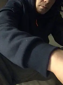 Snapshot of Spielzeugtwink chatting on 11-27-25, 10:34 Spielzeugtwink online show from 11-27-25, 10:34