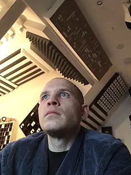 Spielzeugtwink online show from 12-23-25, 12:19