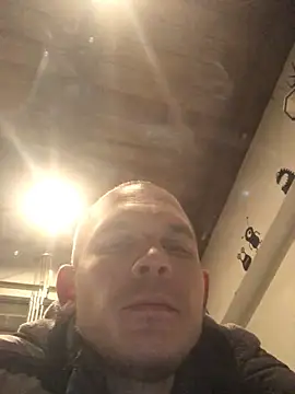 Spielzeugtwink online show from 03-17-26, 10:46