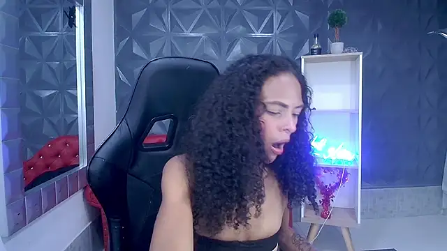 becky lynch 102 online show from 02-22-26, 07:45