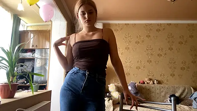 Snapshot of Malley_Saunds chatting on 11-24-25, 07:08 Malley Saunds online show from 11-24-25, 07:08