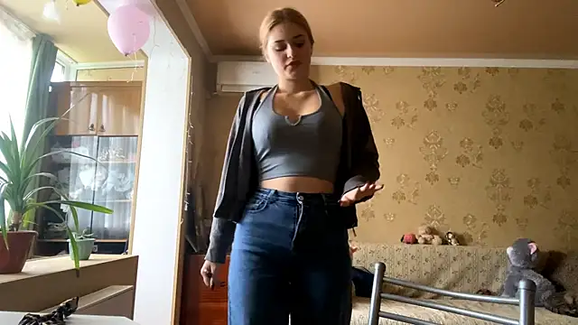 Snapshot of Malley_Saunds chatting on 11-26-25, 09:21 Malley Saunds online show from 11-26-25, 09:21