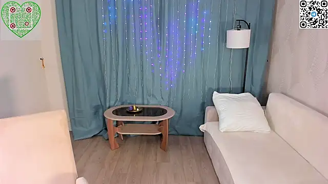 CherrylHolme online show from 04-18-26, 08:31