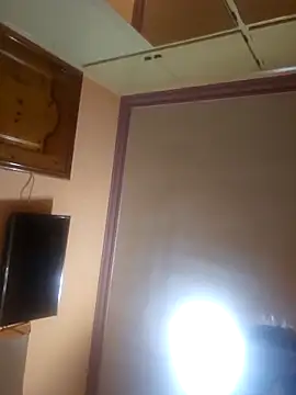 Snapshot of CDY74 chatting on 12-14-25, 06:34 CDY74 online show from 12-14-25, 06:34