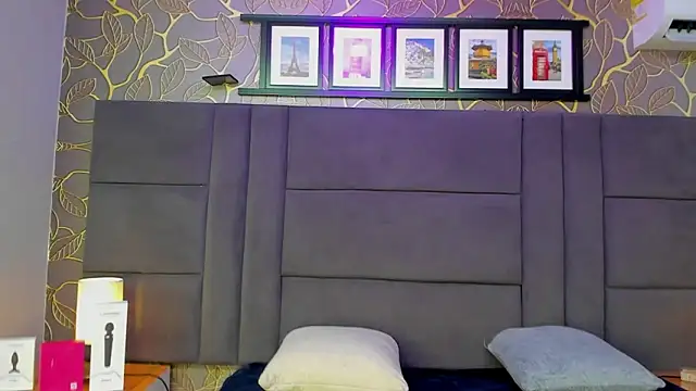 Snapshot of monserrat_cutte chatting on 12-14-25, 04:07 monserrat cutte online show from 12-14-25, 04:07