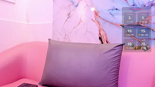 Snapshot of violeta_vins chatting on 11-20-25, 01:22 violeta vins online show from 11-20-25, 01:22