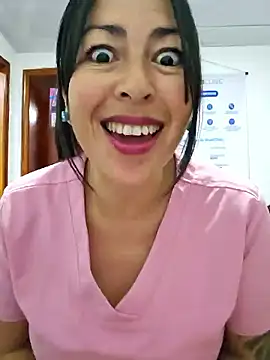 JustSamantha  online show from 01-13-26, 10:48