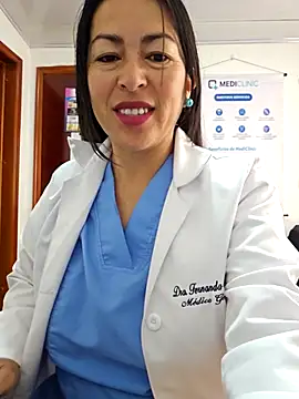 JustSamantha  online show from 01-18-26, 01:48