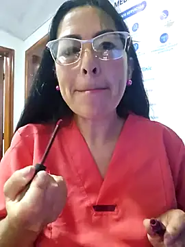 JustSamantha  online show from 04-15-26, 11:06