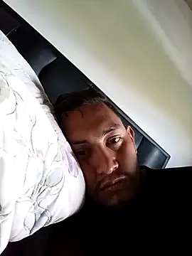 Minnie2013Mickey online show from 12-19-25, 07:10