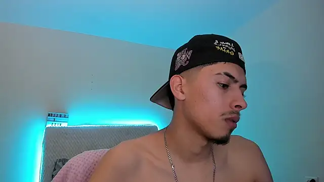 stanandrose  online show from 04-24-26, 03:09