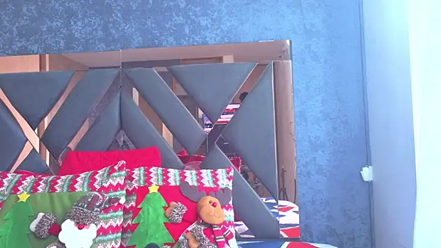 Snapshot of alicee_foox chatting on 11-30-25, 06:12 alicee foox online show from 11-30-25, 06:12