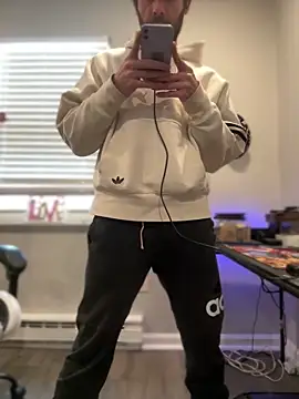 Snapshot of strippingmale1 chatting on 12-03-25, 05:33 strippingmale1 online show from 12-03-25, 05:33