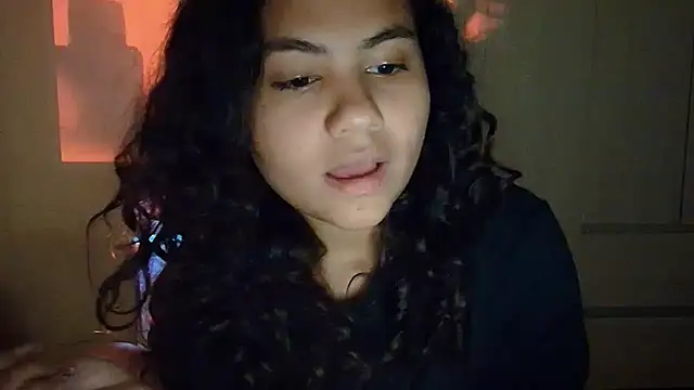 Snapshot of chicduality chatting on 04-19-26, 01:16 chicduality online show from 04-19-26, 01:16