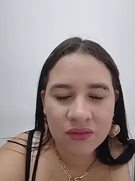 Snapshot of Kendra-daring chatting on 05-22-26, 04:45 Kendra-daring online show from 05-22-26, 04:45
