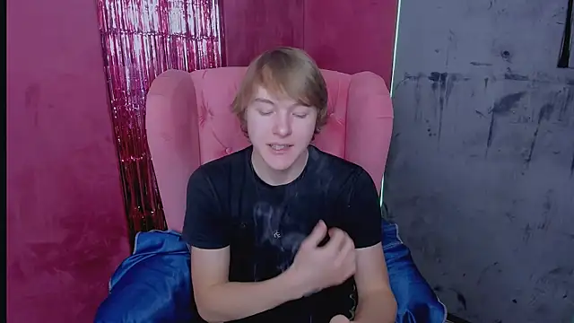 DonaldWoon online show from 12-14-25, 09:52