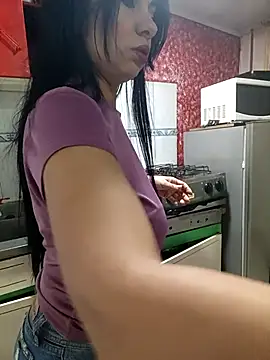 Snapshot of sarasol22 chatting on 12-03-25, 11:03 sarasol22 online show from 12-03-25, 11:03