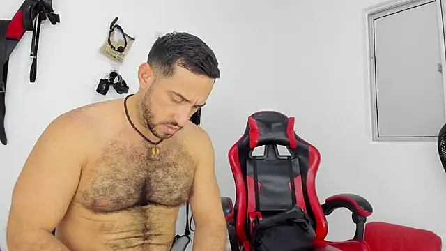 Snapshot of RoughSex_and_BDSM chatting on 11-29-25, 02:58 RoughSex and BDSM online show from 11-29-25, 02:58