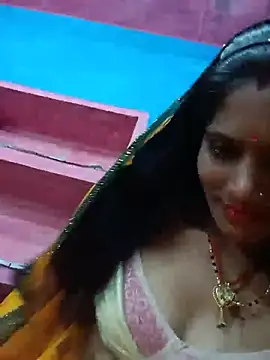 Snapshot of Rt_kinjal chatting on 05-15-26, 09:55 Rt kinjal online show from 05-15-26, 09:55
