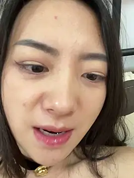 Snapshot of Jinmi125216 chatting on 12-04-25, 08:28 Jinmi125216 online show from 12-04-25, 08:28