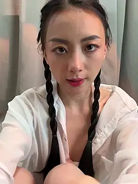 Snapshot of Jinmi125216 chatting on 01-14-26, 07:03 Jinmi125216 online show from 01-14-26, 07:03