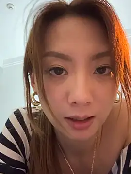 Jinmi125216 online show from 04-29-26, 06:03