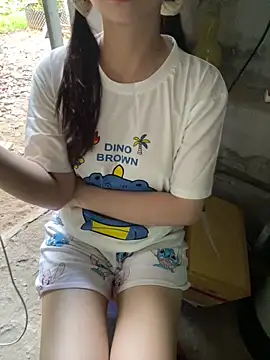 XndSeraphina online show from 04-11-26, 09:57