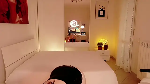 FlirtyFox  online show from 01-08-26, 11:12