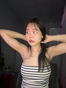 Kiee-lee online show from 03-28-26, 12:05