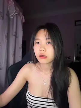 Kiee-lee online show from 04-24-26, 05:26