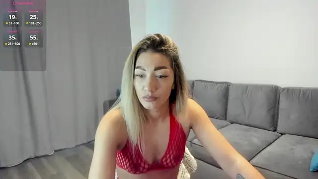 rossana doll online show from 01-10-26, 08:49