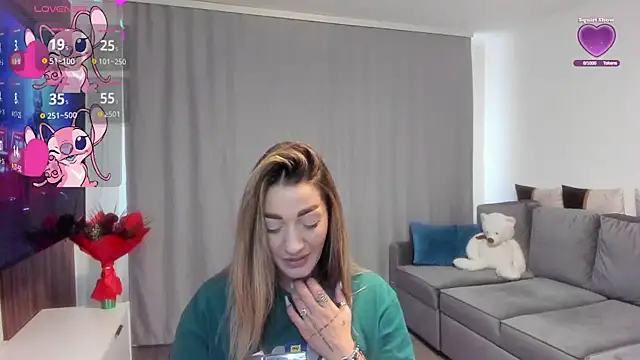 rossana doll online show from 04-30-26, 10:21