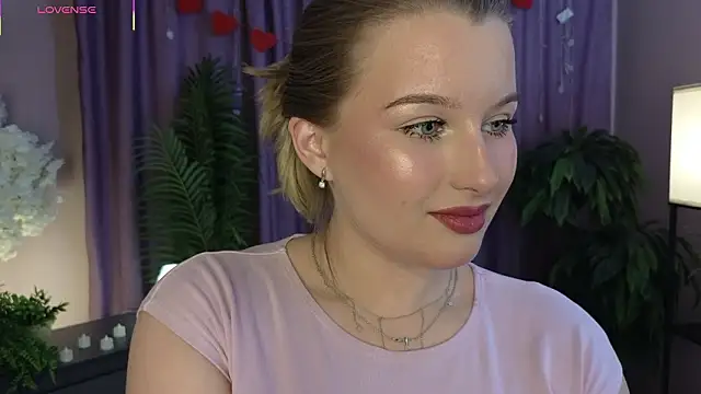 ImiMonroe online show from 02-19-26, 12:34