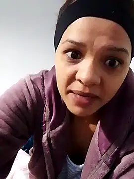 Snapshot of Cadence28 chatting on 11-26-25, 04:35 Cadence28 online show from 11-26-25, 04:35