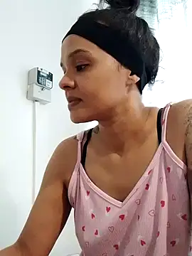 Snapshot of Cadence28 chatting on 12-02-25, 07:03 Cadence28 online show from 12-02-25, 07:03