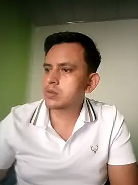 Snapshot of art-e9-2 chatting on 11-20-25, 02:17 art-e9-2 online show from 11-20-25, 02:17