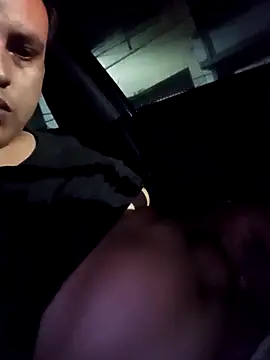 Snapshot of art-e9-2 chatting on 11-26-25, 12:00 art-e9-2 online show from 11-26-25, 12:00