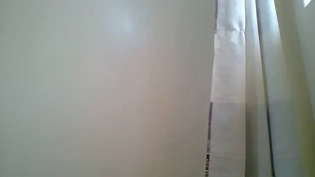 Snapshot of BellaStormi chatting on 11-30-25, 04:16 BellaStormi online show from 11-30-25, 04:16