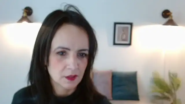 Juliana  lx online show from 04-07-26, 01:44