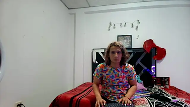 Venus2357 online show from 04-19-26, 09:19