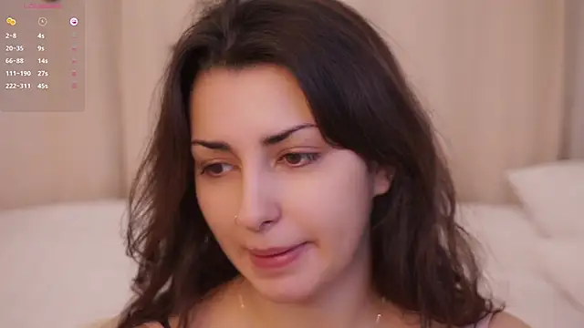 Snapshot of DovieMascall chatting on 12-03-25, 06:32 DovieMascall online show from 12-03-25, 06:32