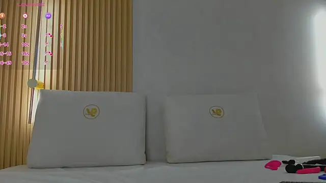 Snapshot of mia_dollce chatting on 12-01-25, 11:26 mia dollce online show from 12-01-25, 11:26