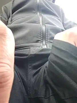 Snapshot of Sebgeneve chatting on 02-09-26, 02:10 Sebgeneve online show from 02-09-26, 02:10