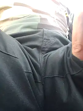 Snapshot of Sebgeneve chatting on 02-26-26, 02:16 Sebgeneve online show from 02-26-26, 02:16