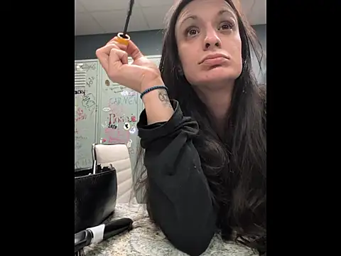 LexiLuxi online show from 01-09-26, 10:22