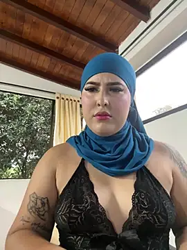 Snapshot of Zahida_7 chatting on 11-24-25, 10:09 Zahida 7 online show from 11-24-25, 10:09